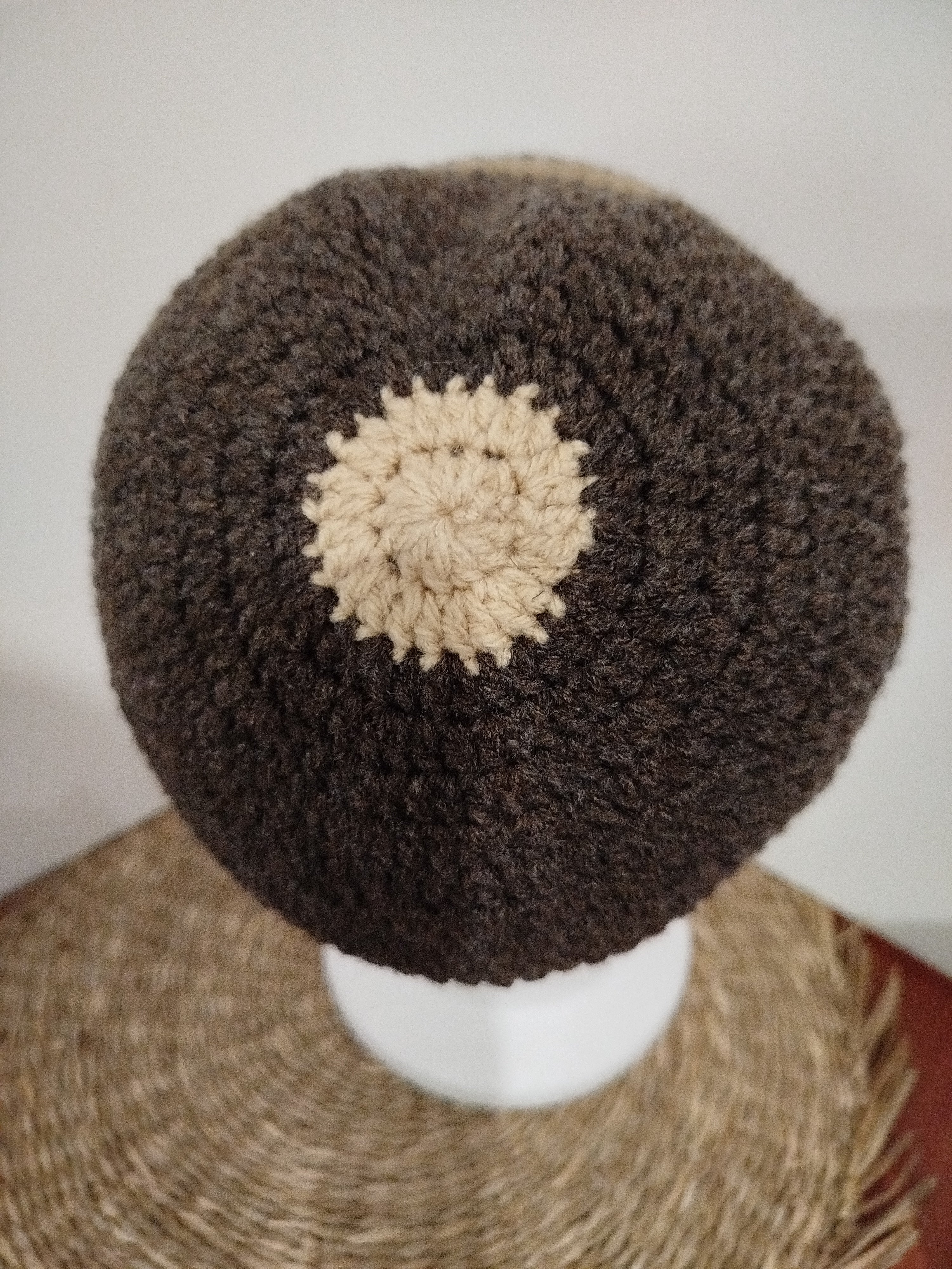 Bonnet rayé marron