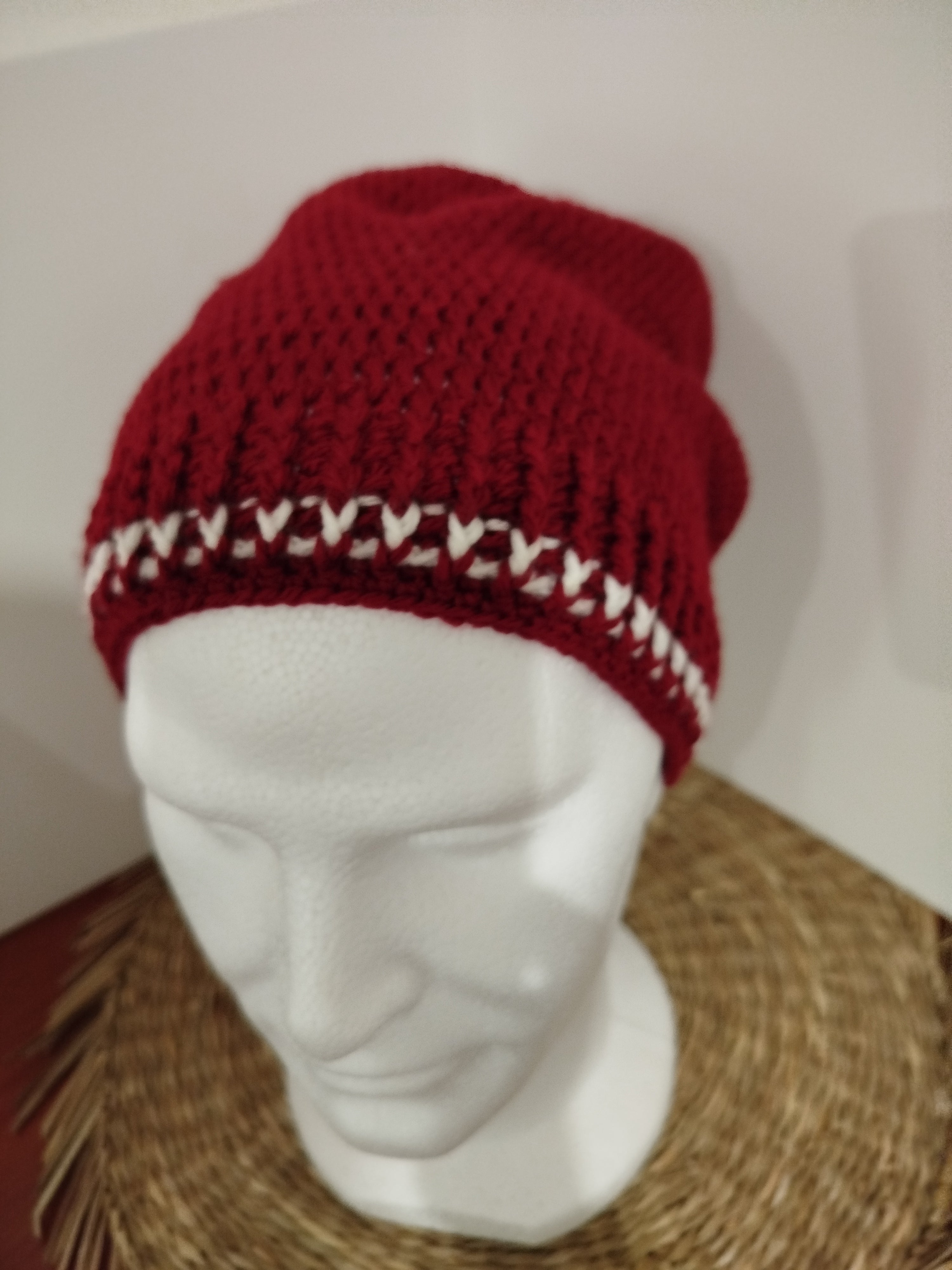 Bonnet Rouge et blanc