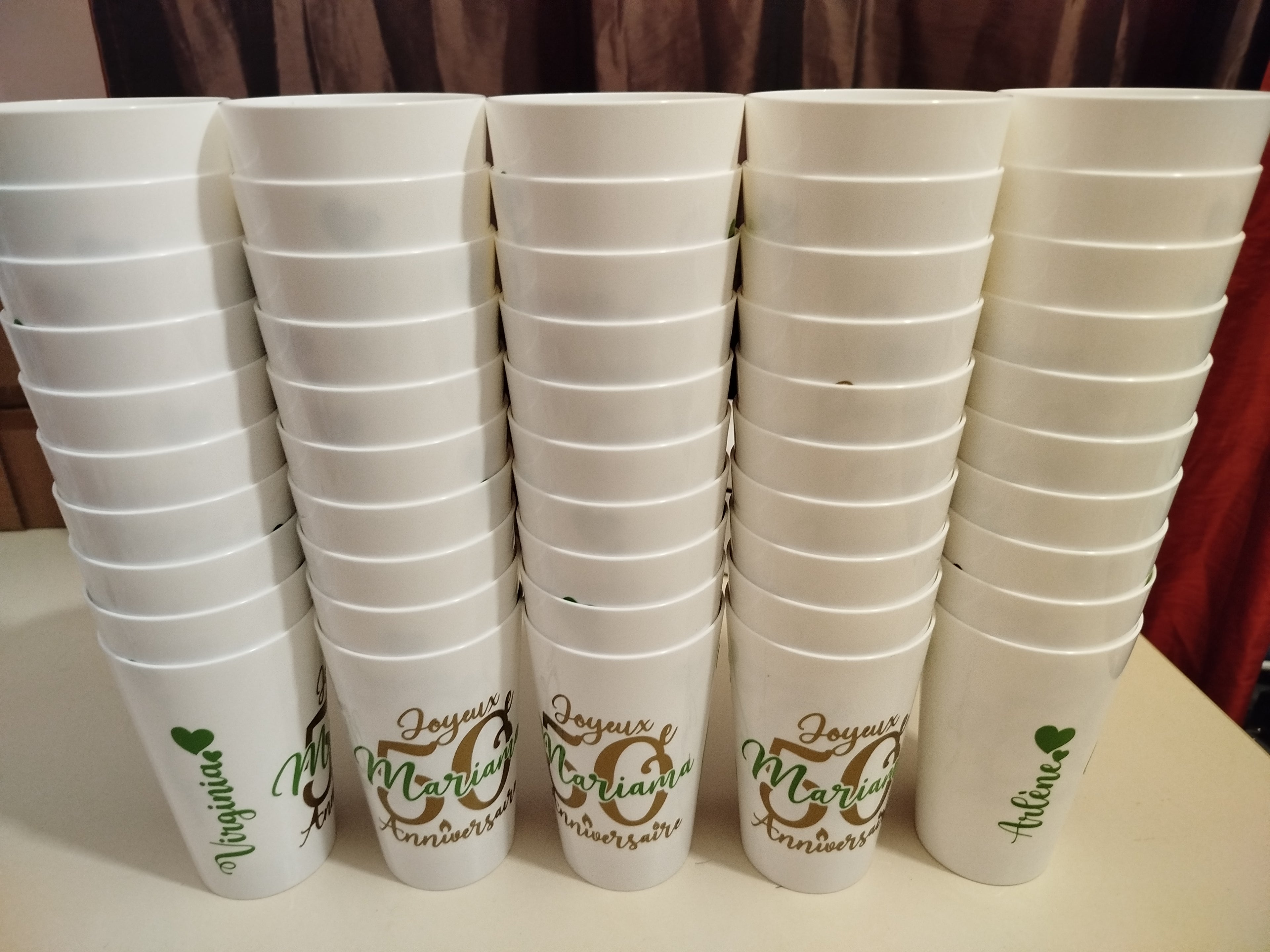 Gobelets blanc réutilisables