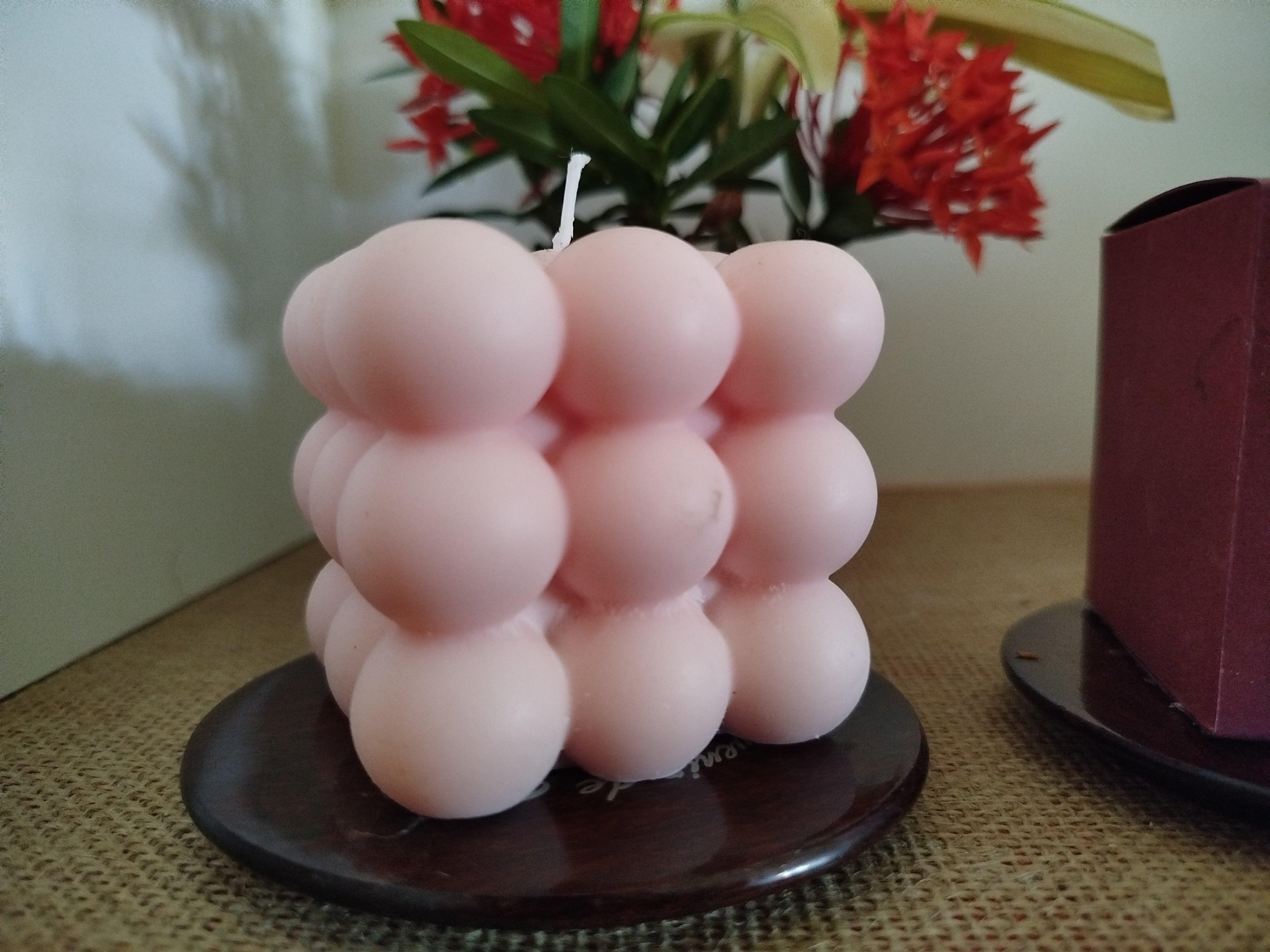 Bubble candle - Bougie carrée Bulles parfumée